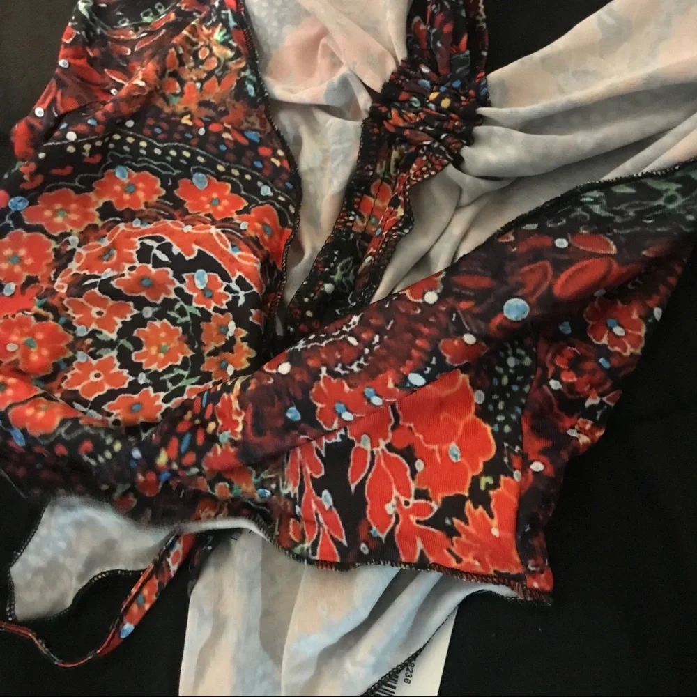 Colorful Halter Top - Picture 4 of 5